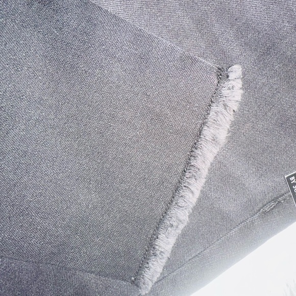 Sofia Vergara Skinny Ankle Jeans - Picture 4 of 8